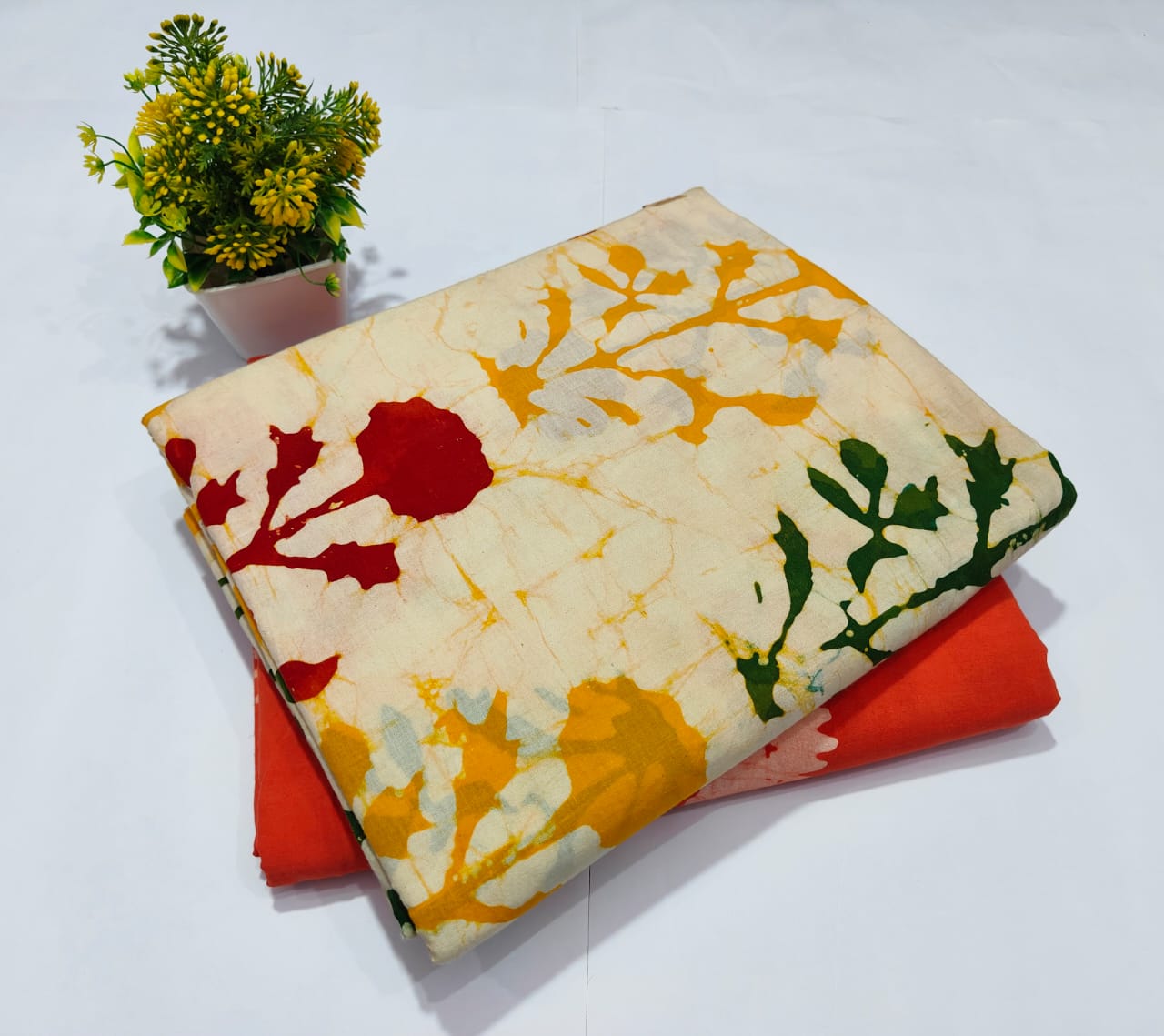 pure cotton handblock printed top bottom set (2.5 Mtr Top & 2.5 Mtr Bottom) - 1