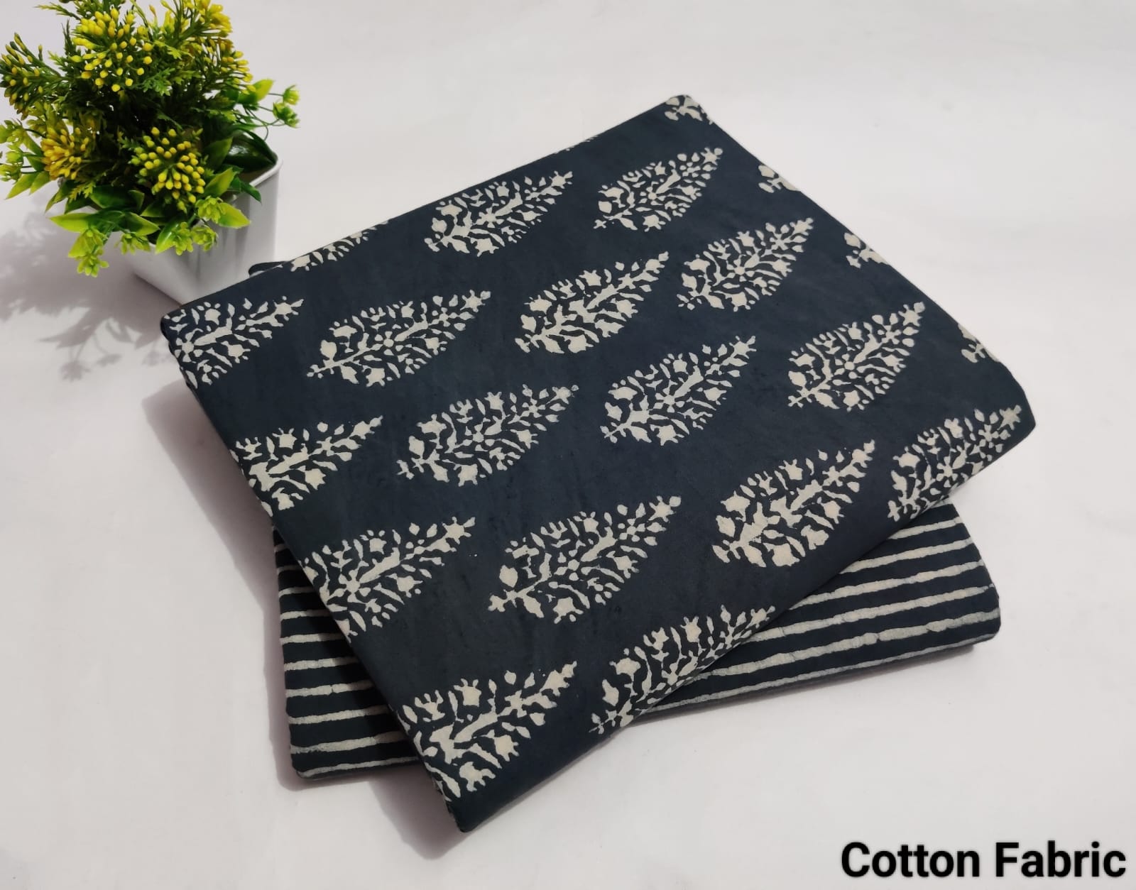 pure cotton handblock printed top bottom set (2.5 Mtr Top & 2.5 Mtr Bottom) - 43