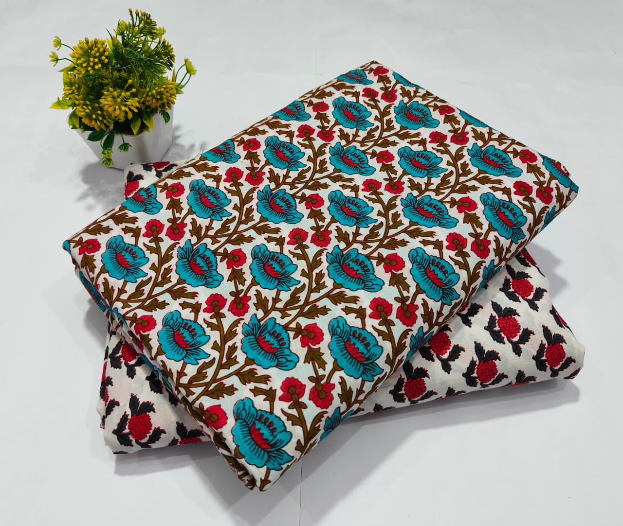 pure cotton handblock printed top bottom set (2.5 Mtr Top & 2.5 Mtr Bottom) - 88