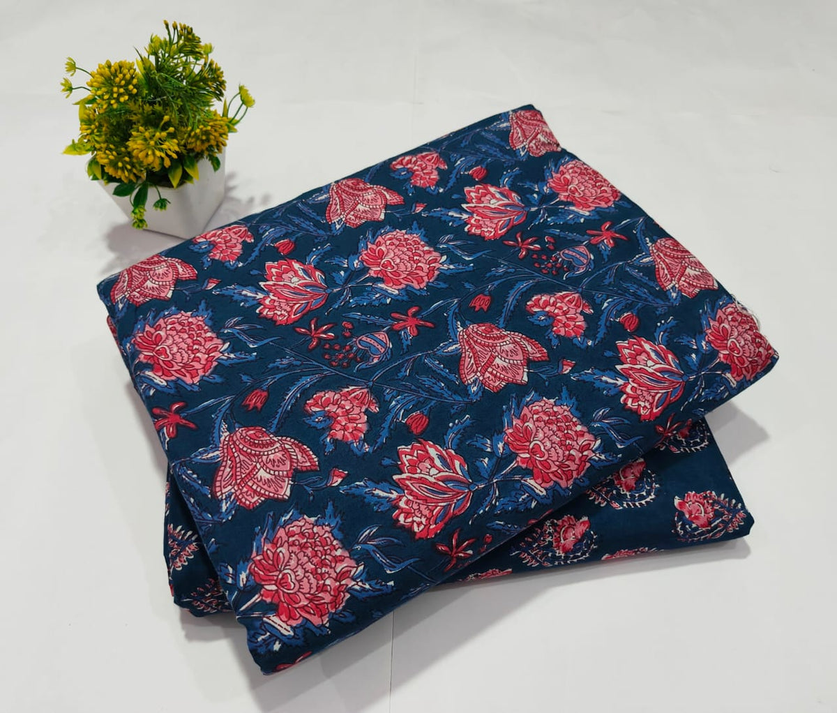 pure cotton handblock printed top bottom set (2.5 Mtr Top & 2.5 Mtr Bottom) - 81