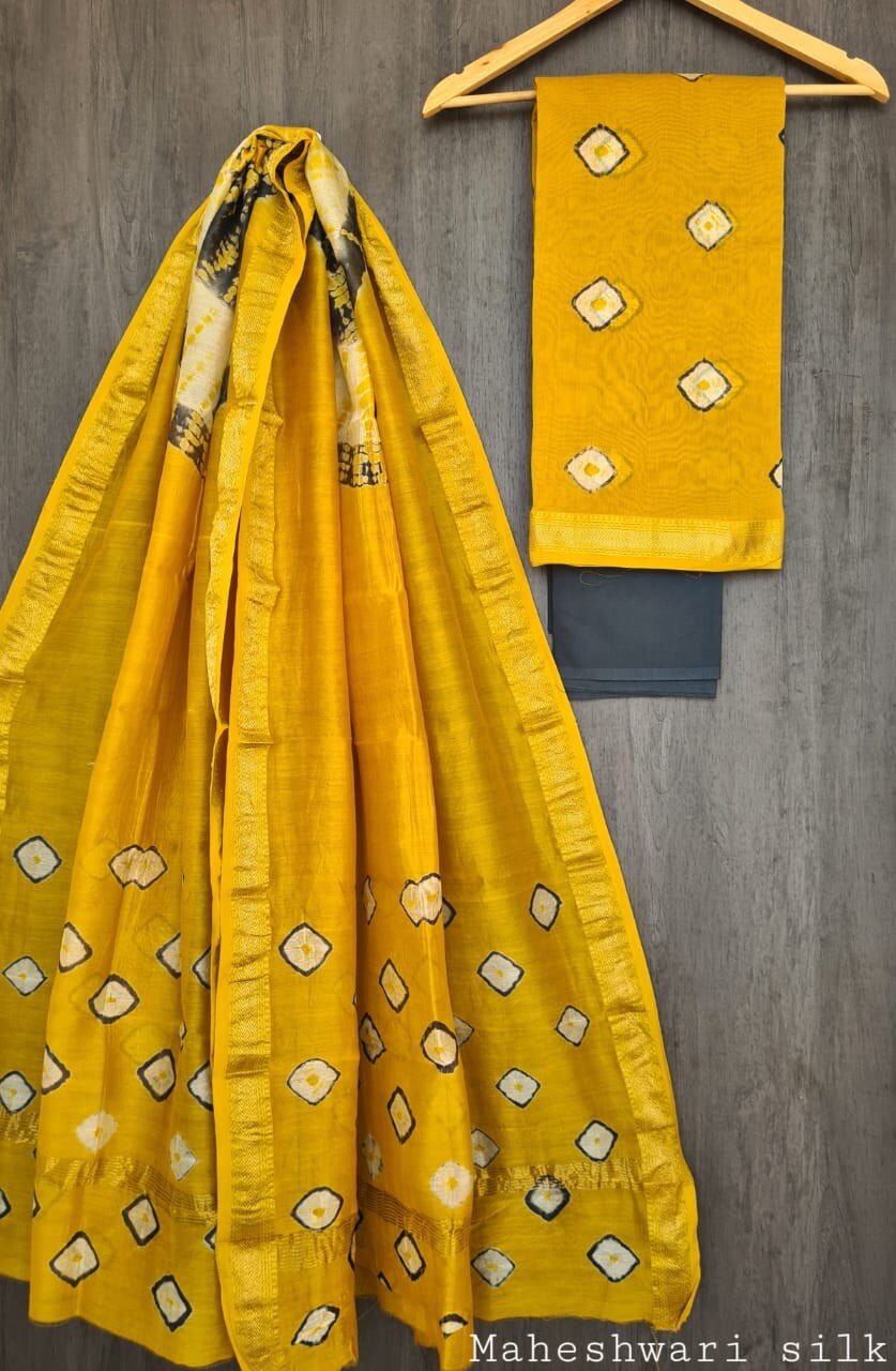 Pure Maheshwari Silk Unstitched Suit Set with Maheshwari Silk Dupatta with Zari Border ( Top, Bottom and Dupatta length 2.5 meter each) - 20