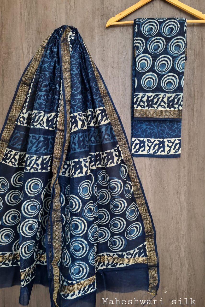 Pure Maheshwari Silk Unstitched Suit Set with Maheshwari Silk Dupatta with Zari Border ( Top, Bottom and Dupatta length 2.5 meter each) - 32