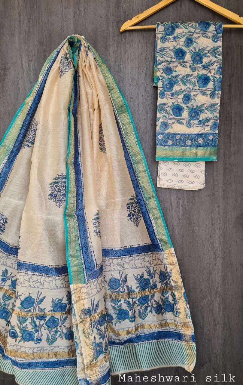 Pure Maheshwari Silk Unstitched Suit Set with Maheshwari Silk Dupatta with Zari Border ( Top, Bottom and Dupatta length 2.5 meter each) - 44